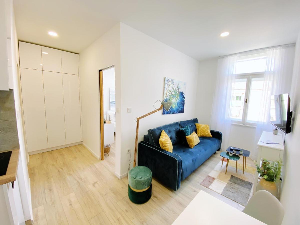 New Stylish & Modern Studio Apart - With Sea View Pula Exterior foto
