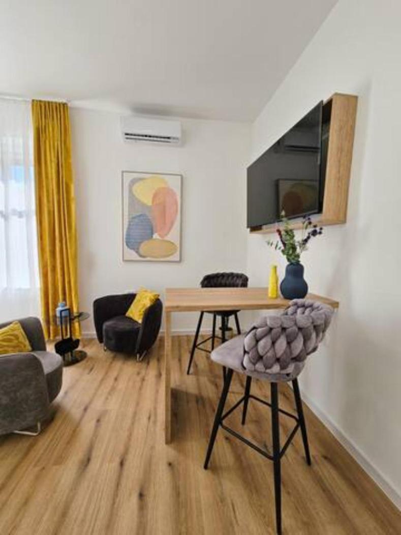New Stylish & Modern Studio Apart - With Sea View Pula Exterior foto